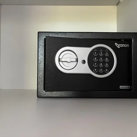 Helen Ground Floor * Τσιλιβί